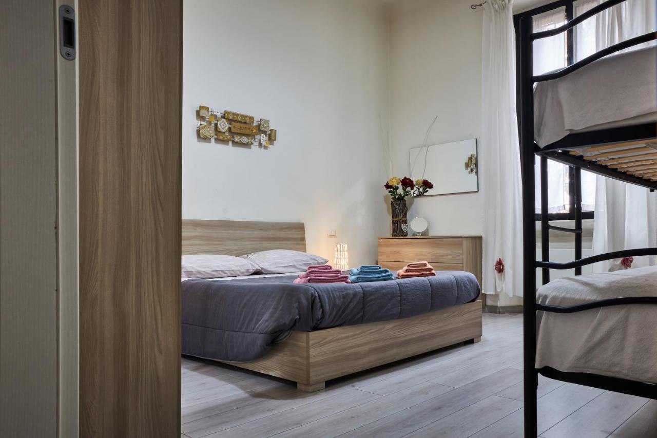 Picci'S Bilo Apartment Milan Bagian luar foto